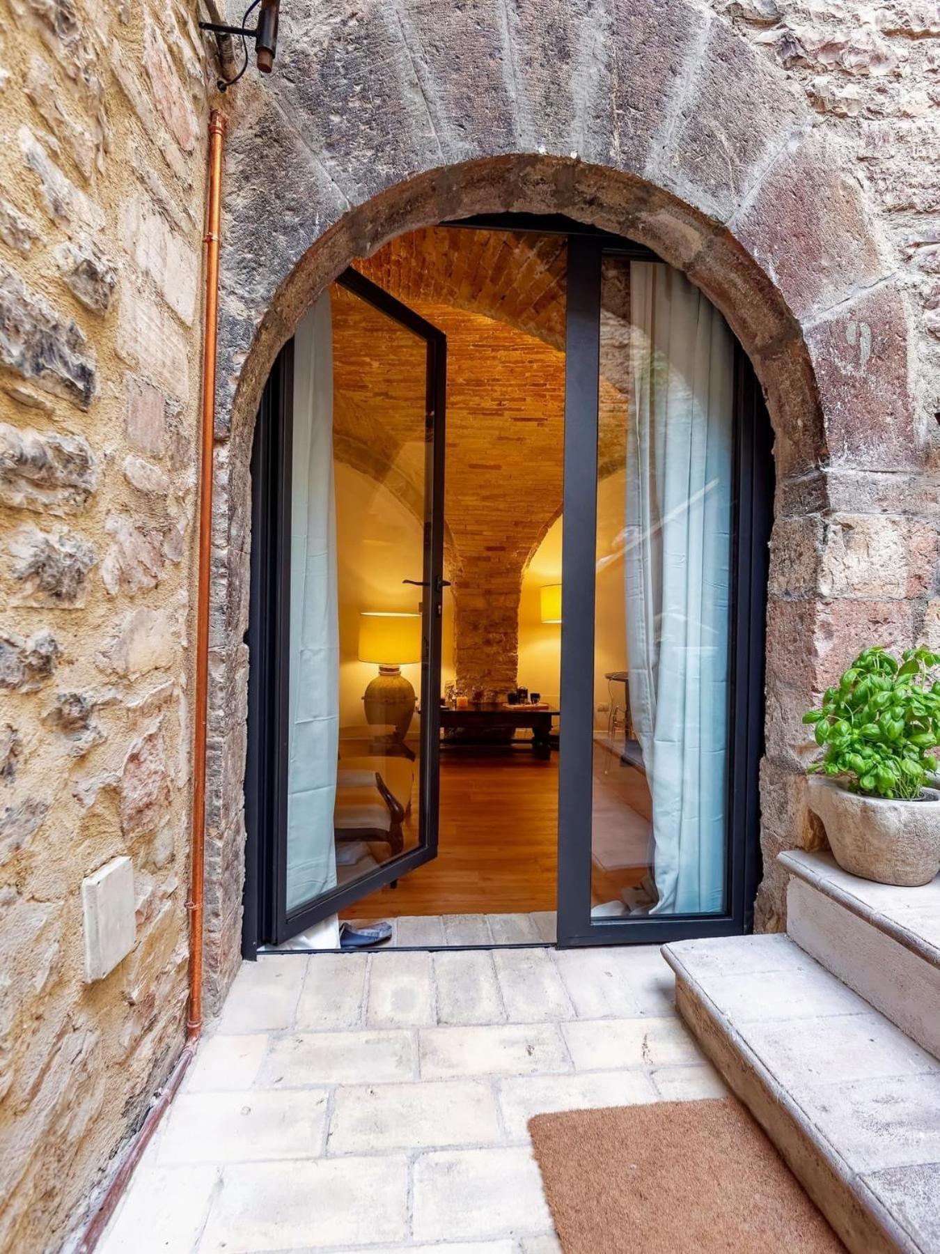 Saint Francis Apartment Assis Exterior foto